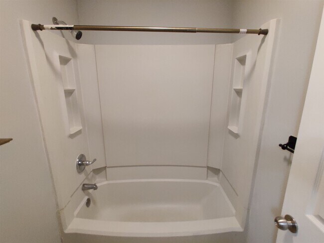 Building Photo - 4003 Wingate Way