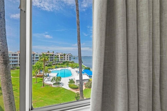 Building Photo - 5153 Isla Key Blvd S