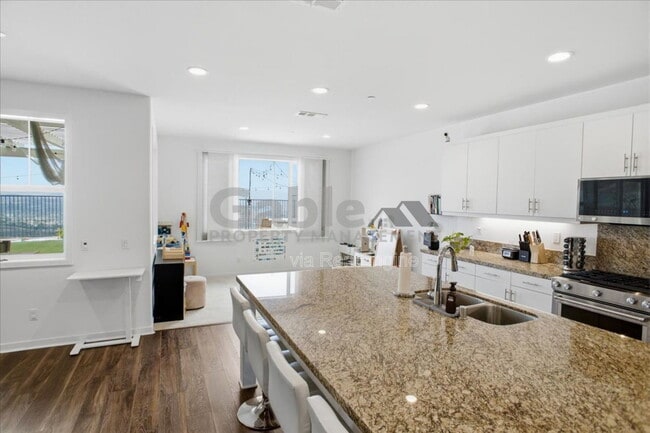 Building Photo - 17952 Spire Ct