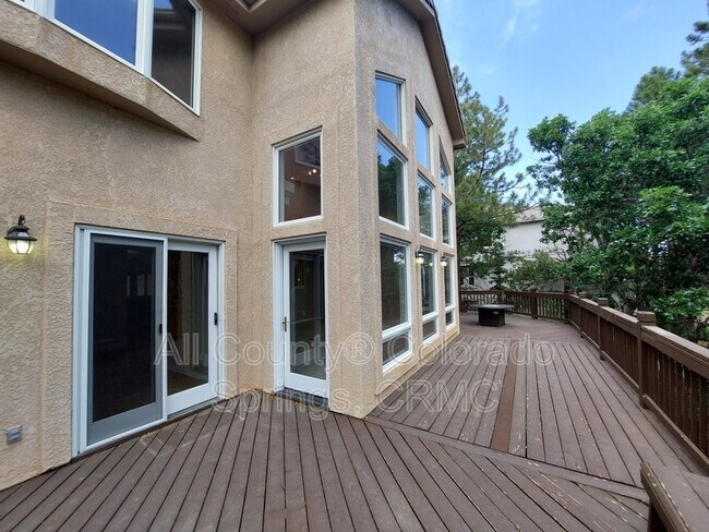 Building Photo - 5035 Langdale Way