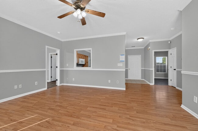 Building Photo - Charming 3-Bedroom Ranch in Avon!