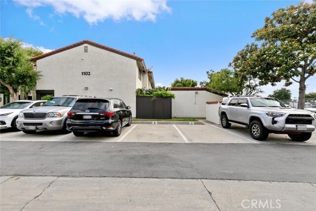 Building Photo - 1102 San Juan St