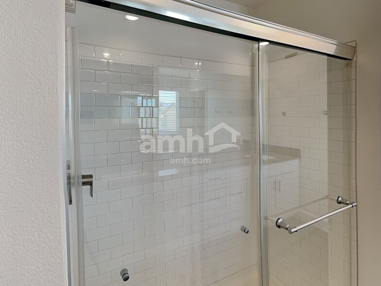 Building Photo - 2754 Hot Cider Ave