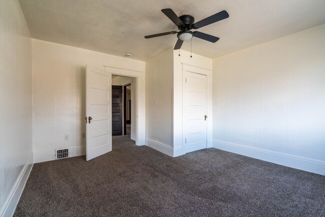 Building Photo - Stunning 1910 Historic Home