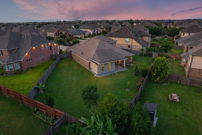 Building Photo - 4639 Regal Shadow Ln