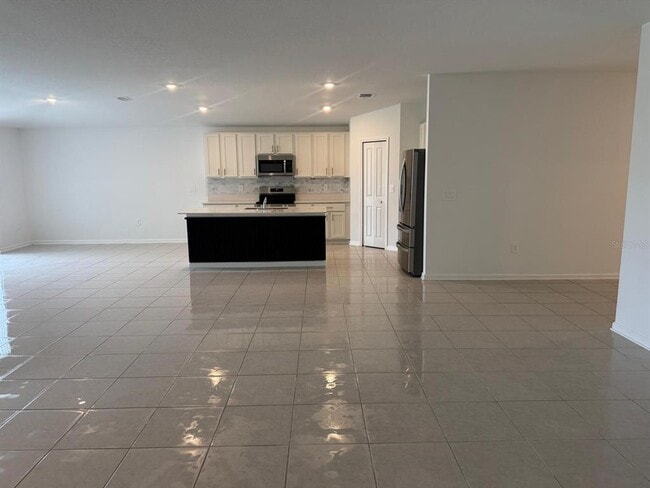 Building Photo - 2073 Marksman Rd