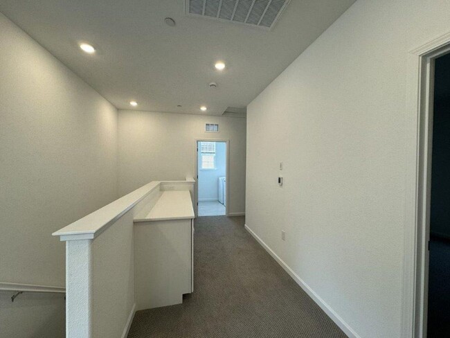 Building Photo - Brand new Lennar Home FOR RENT