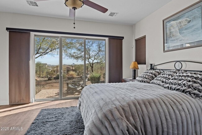 Building Photo - 3672 Ridgeview Ter