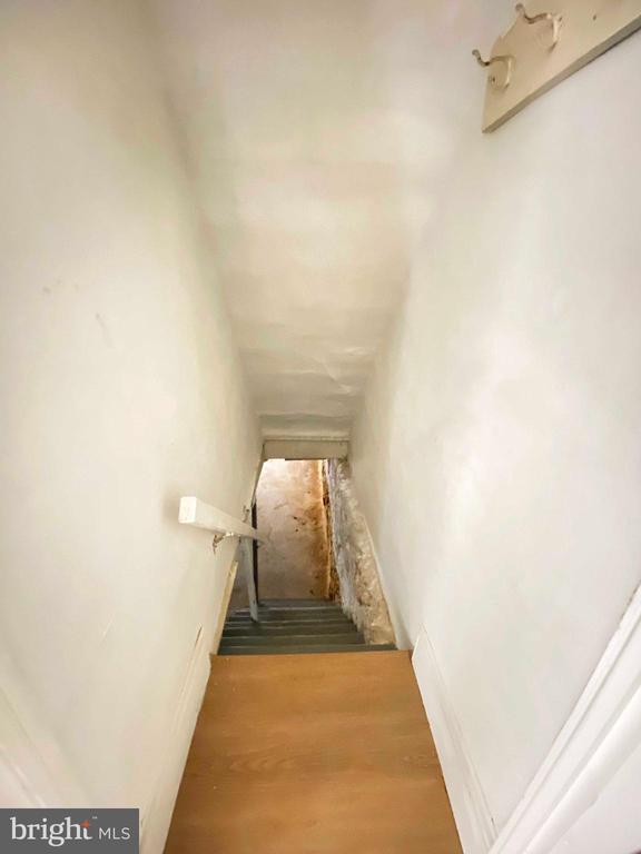 Building Photo - 3543 Stouton St