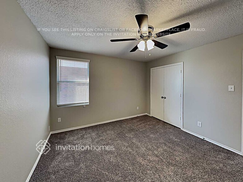 Building Photo - 1451 Queen Annes Dr