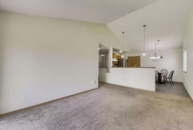 Building Photo - Spring Creek Meadows 3 Bed 2 Bath House wi...