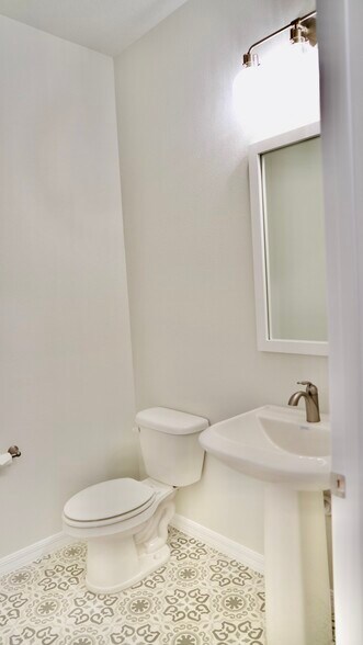 Building Photo - 17213 Balance Cv