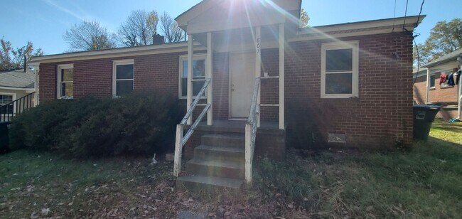 Primary Photo - 2 Bedroom Duplex