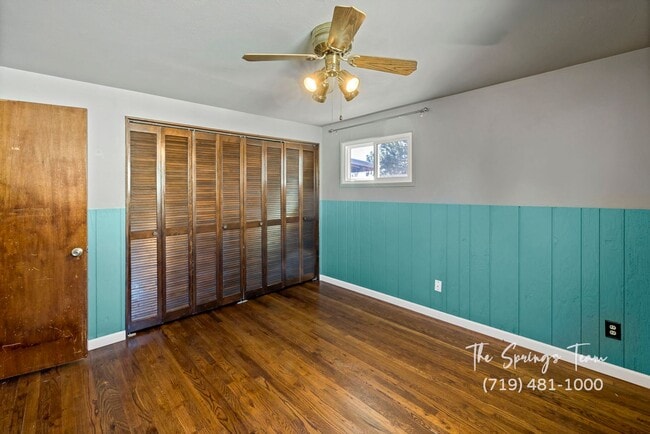 Building Photo - CUTE 3BD RANCHER WITH CHARACTER IN CENTRAL COLORADO SPRINGS - Security Deposit Waiver Available