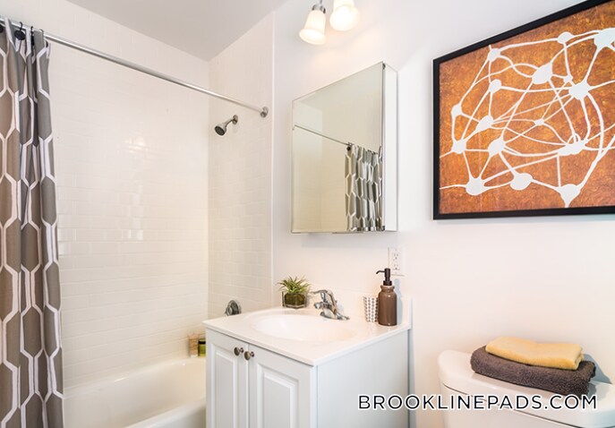 Building Photo - 499 VFW Parkway