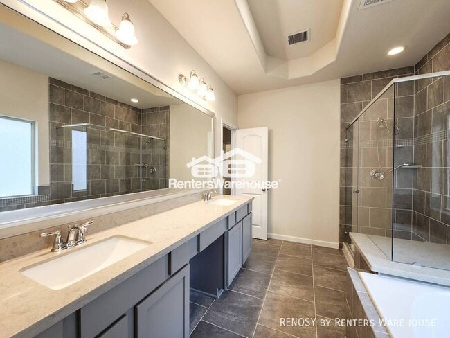 Building Photo - 10717 Madden Oaks Pl