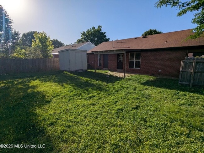Building Photo - 10257 Palmer Dr