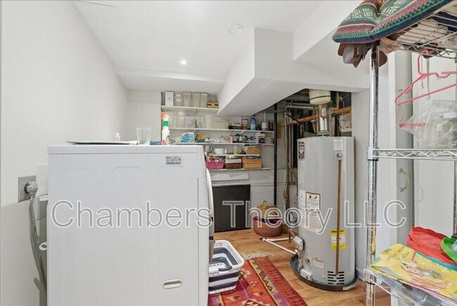 Building Photo - 9221 Talisman Dr