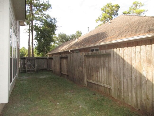 Building Photo - 11723 Brydan Dr