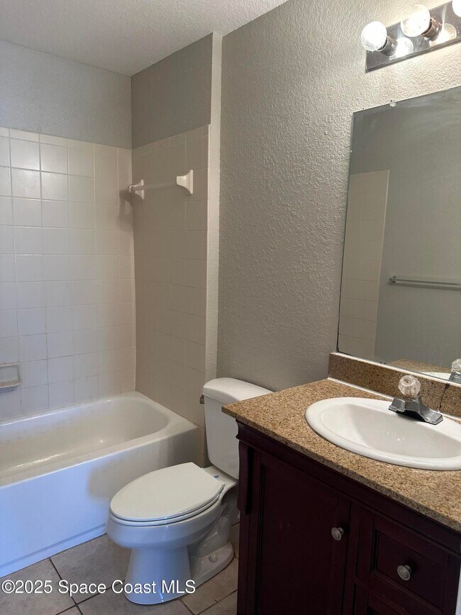 Building Photo - 3511 D'Avinci Way