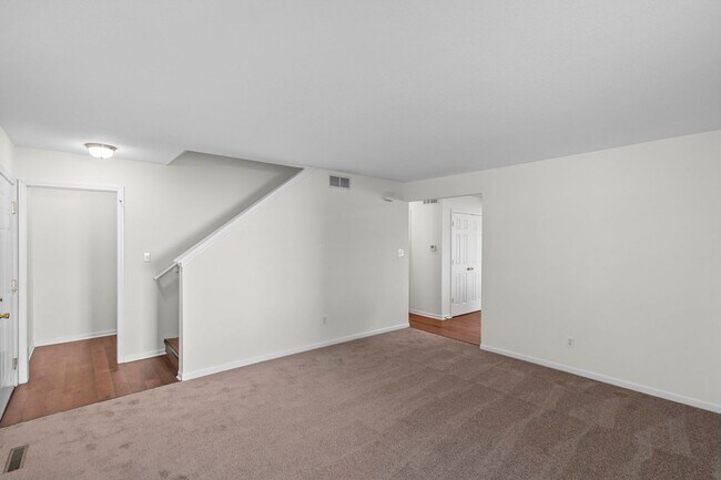 Building Photo - 2409-2411 Northampton Dr.