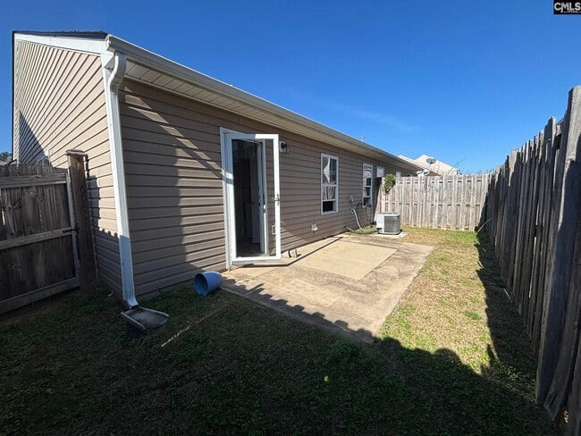 Building Photo - 238 Dawsons Park Dr