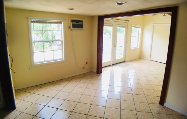 Dining Area - 2635 Second St