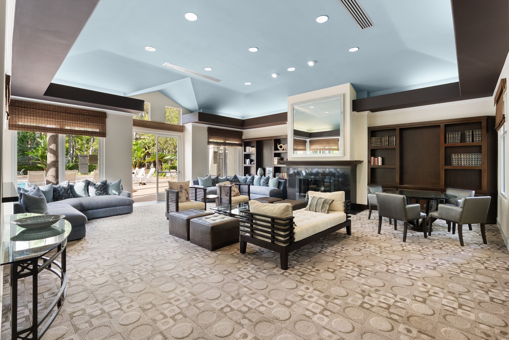 Building Photo - 2243 Martin