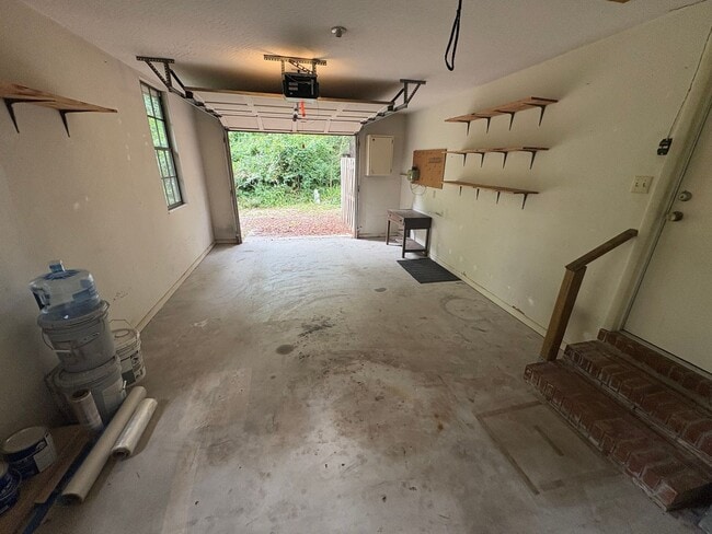 Building Photo - 12723 Longivew Dr W