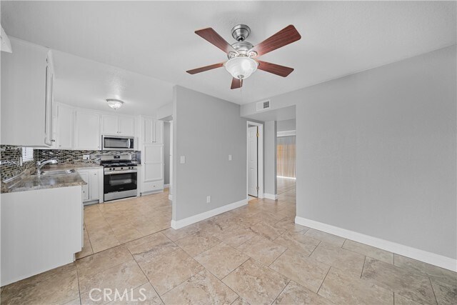 Building Photo - 8249 Haseltine Green