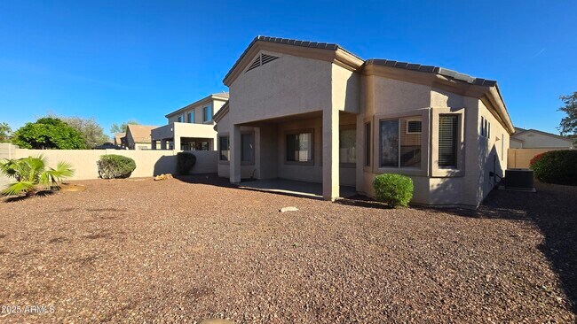 Building Photo - 13586 W Monte Vista Rd