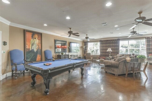 Building Photo - 1711 Old Spanish Trl