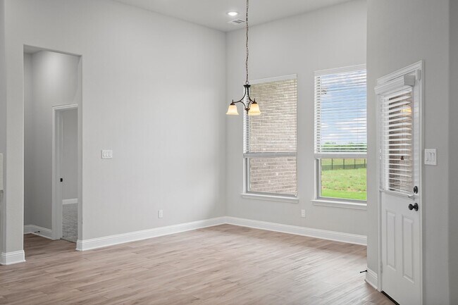 Building Photo - 8165 Honeywell Ave