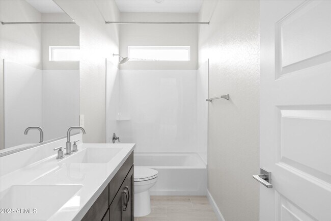 Building Photo - 21425 N 59th St