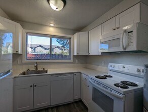 Building Photo - Newly Renovated 2-Bedroom, 1.5-Bath Apartment with Private Patio and On Site Laundry!