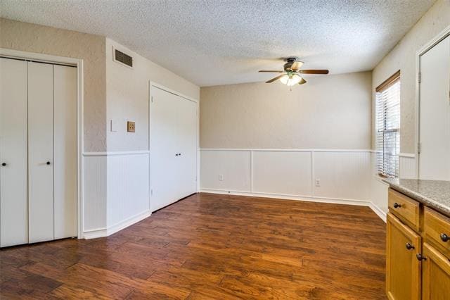 Building Photo - 6804 Century Cir