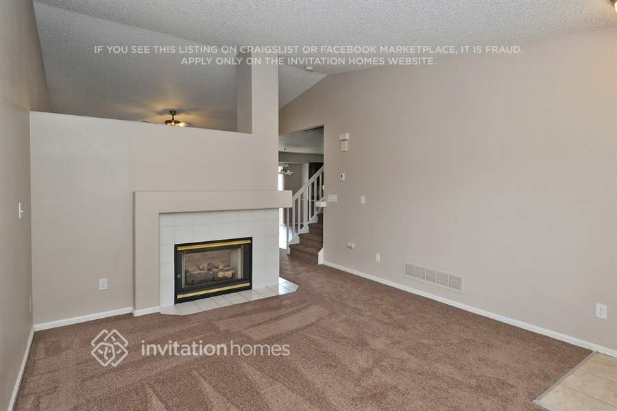 Building Photo - 3849 Primrose Ln