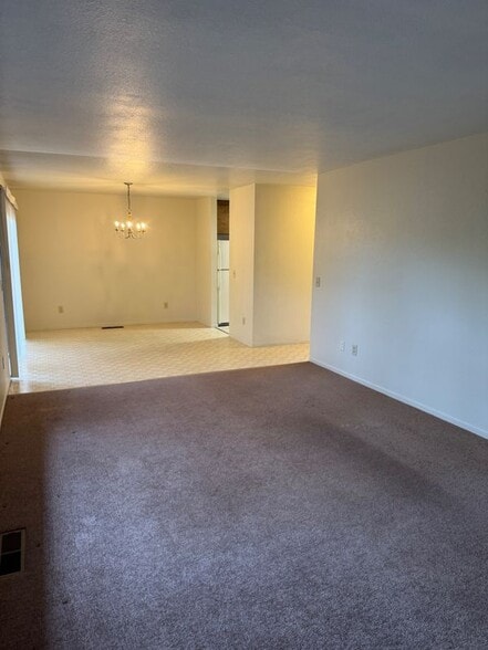 Building Photo - 1678 E St