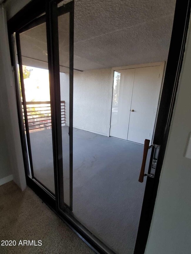 Building Photo - 3329 W Danbury Dr