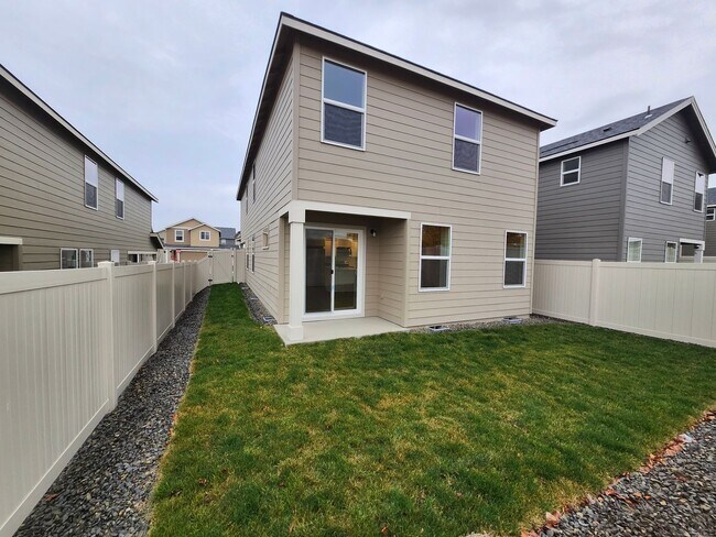 Building Photo - Move-in Special: $500 off! Brand New, Beautiful 4 bedroom, 2.5 bath w/Integrated Smart Home Featu...