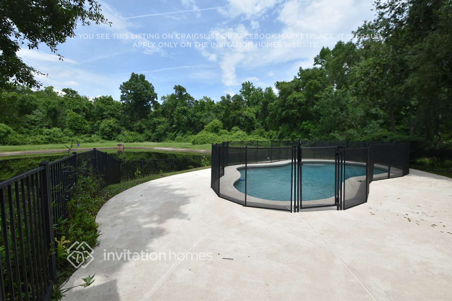 Building Photo - 893 Blackberry Ln