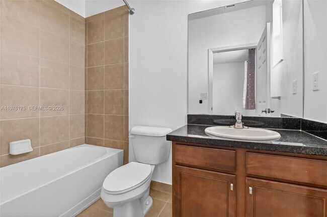 Building Photo - 1036 SW 147th Ave