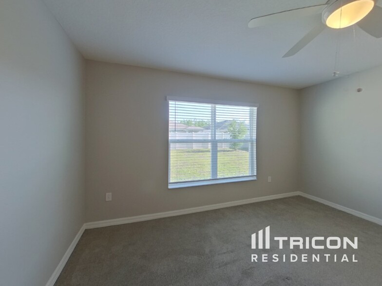 Building Photo - 3252 Eagle Hammock Cir
