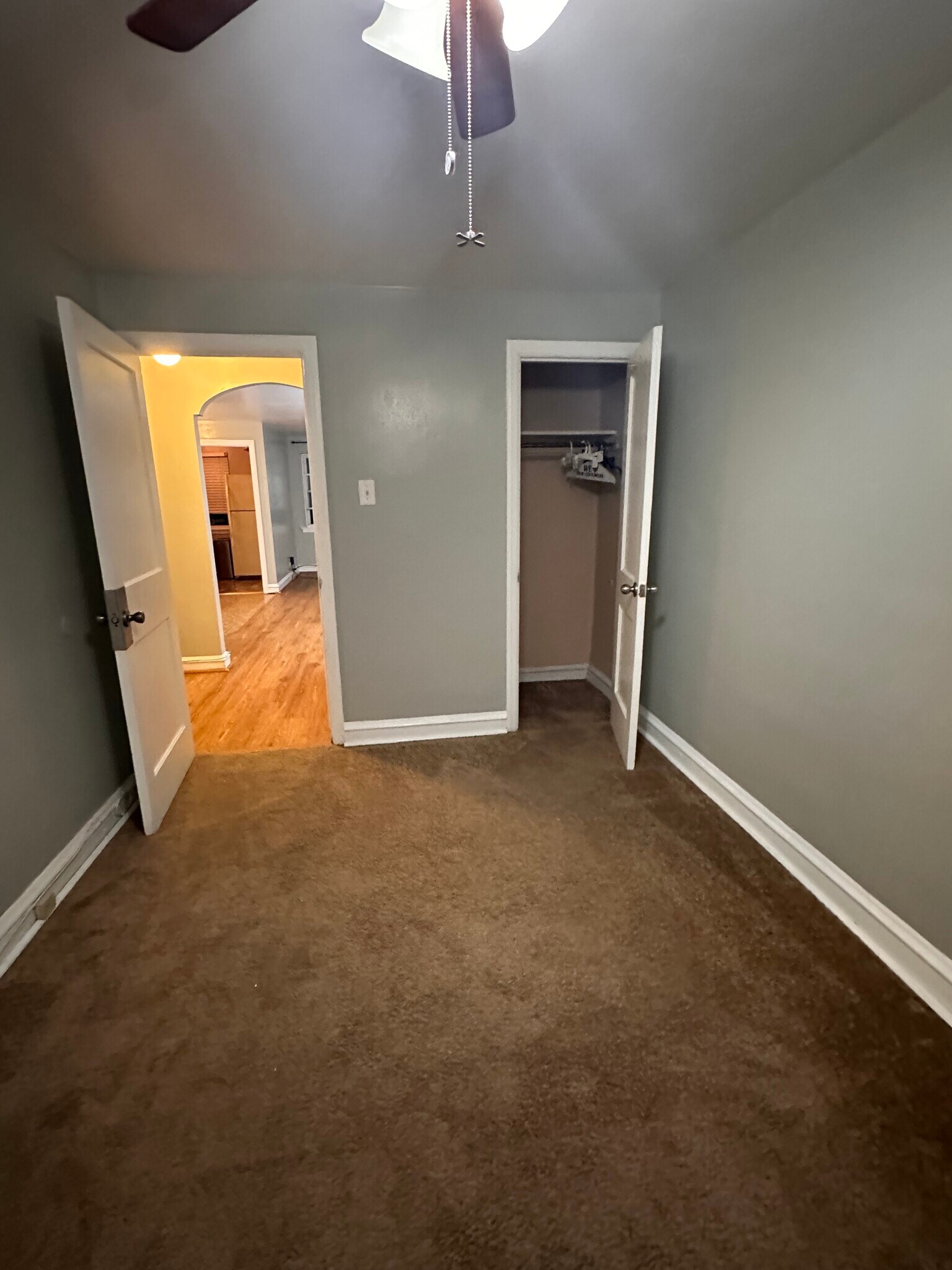 Bedroom 1 - 1335 E Sedgwick St