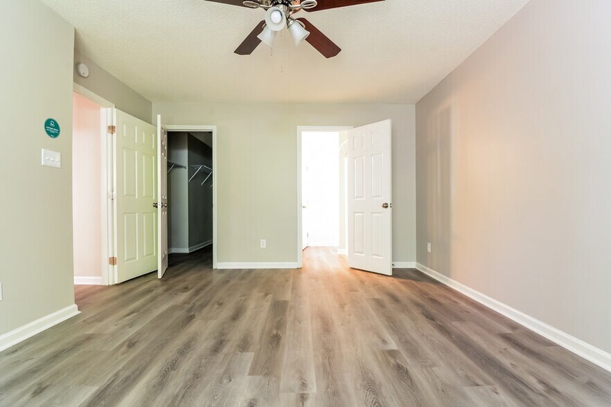 Building Photo - 5321 Botany Bay Dr