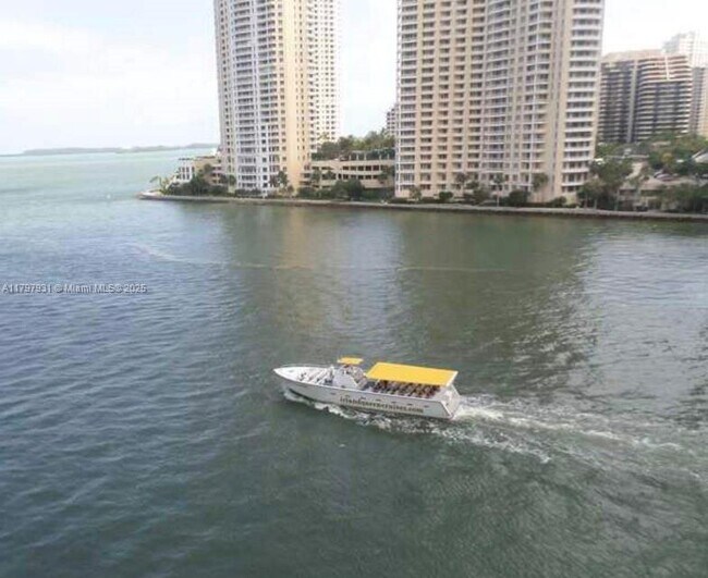 Building Photo - 325 S Biscayne Blvd
