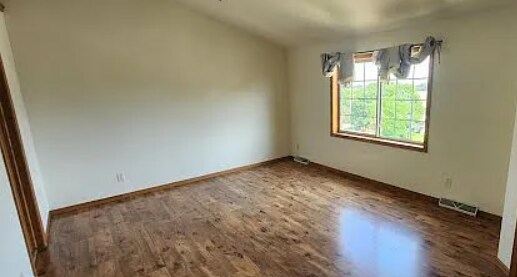 Building Photo - 578 Kelvington Dr