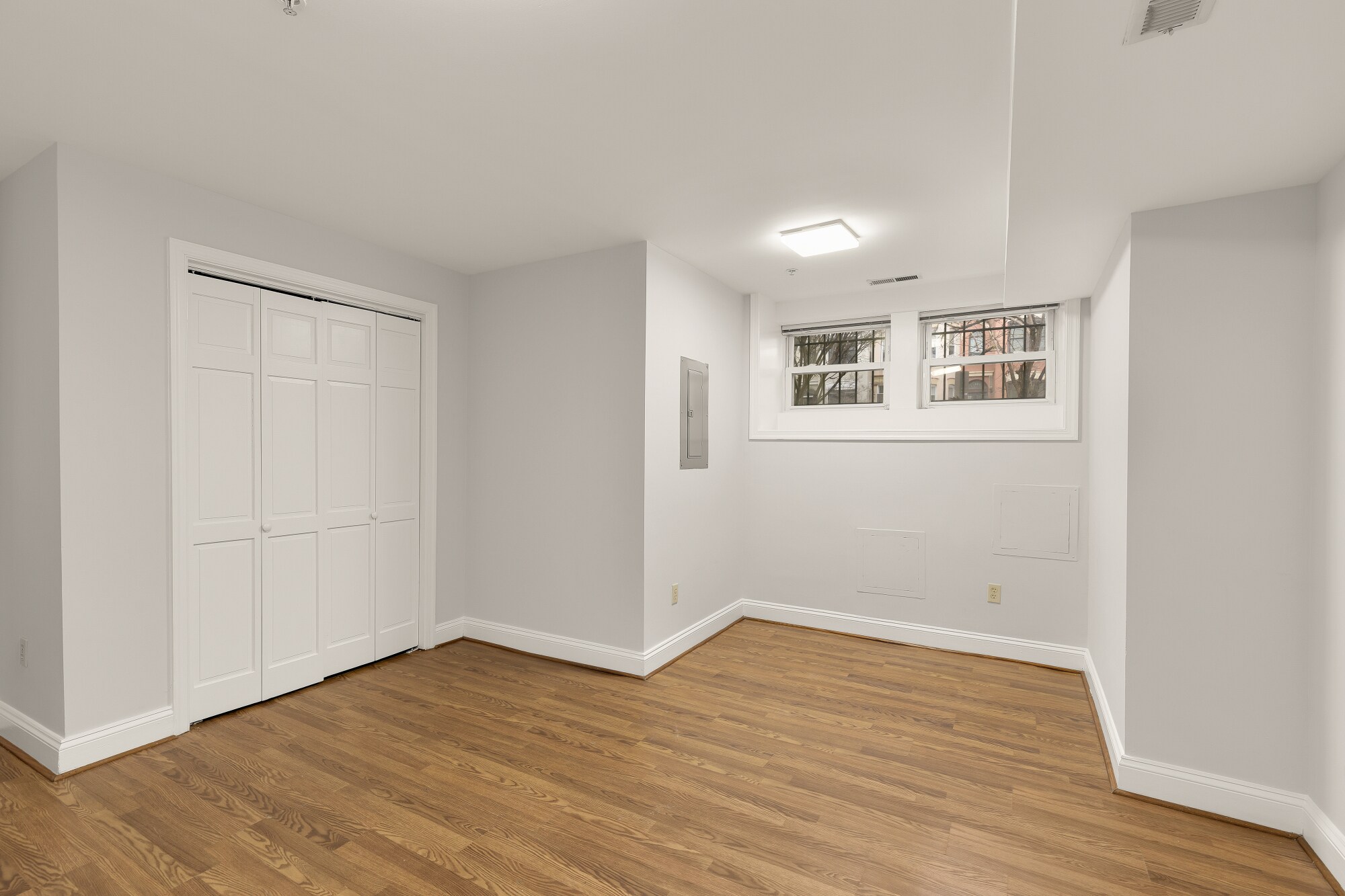 Building Photo - 1316 Irving St NW