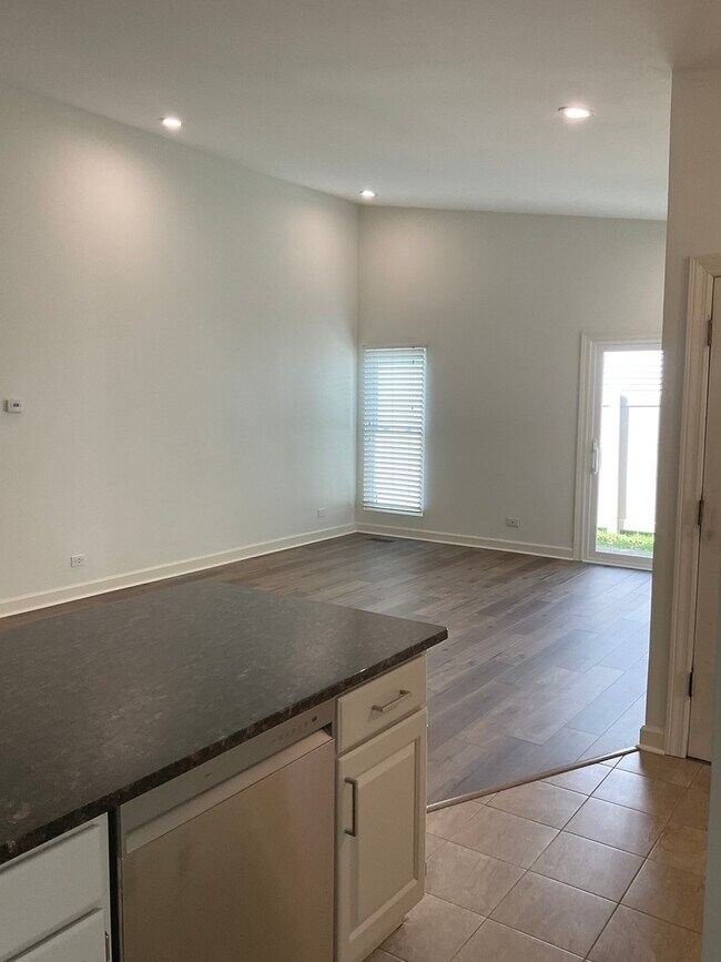 Building Photo - 1830 Shetland Rd