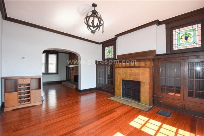 Building Photo - Mt Lebanon 3-bedroom house for rent